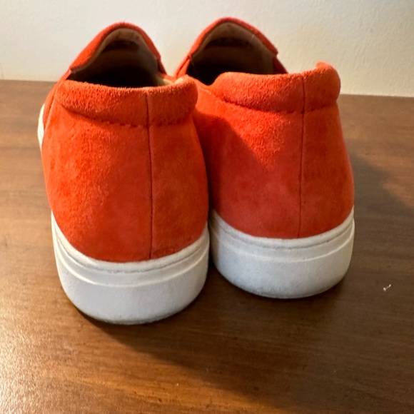 Women’s SOUL Naturalizer suede slip-on sneakers orange suede size 10 - Picture 4 of 4